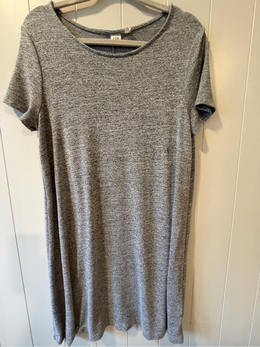 GAP Heather Gray Short Sleeve Knit Dress